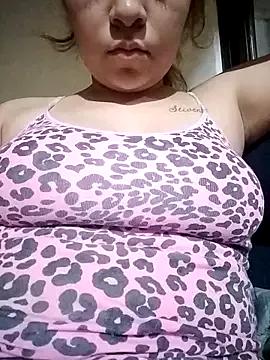 Estreexotic webcams show profile image 