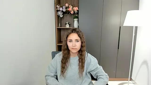 EthalFlowers from StripChat is Freechat
