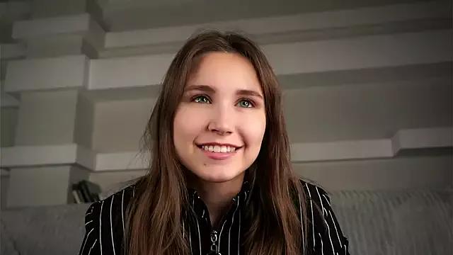 EthalFlowers from StripChat is Freechat