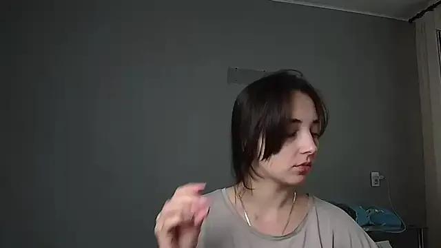 Explore our live girls sluts from our Custom and Multi clubs and checkout exclusive access to highly interactive content, such as shape, hair, titties, pussy type and many more.