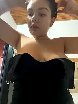 Explore our live girls sluts from our Custom and Multi clubs and checkout exclusive access to highly interactive content, such as shape, hair, titties, pussy type and many more.