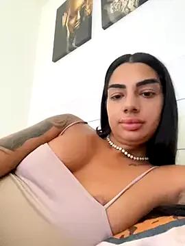 EveFirexxx from StripChat is Freechat