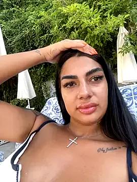 EveFirexxx from StripChat is Freechat