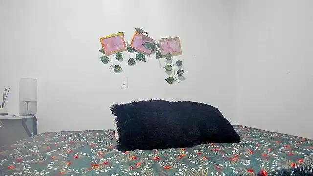 Evelin_miller97 from StripChat