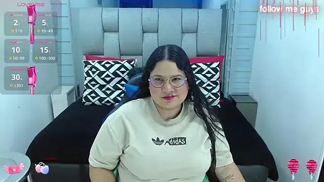 evelin_zaens from StripChat