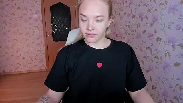EvelinaDarling webcams show profile image 