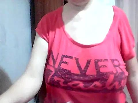EvelinaRose from StripChat