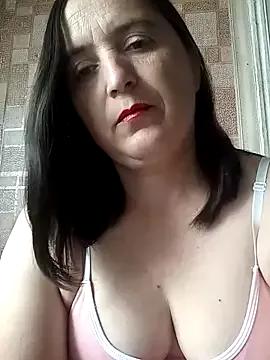 EvelinCutex from StripChat is Freechat