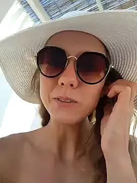 Eveline_Beauty_Kitty from StripChat is Freechat