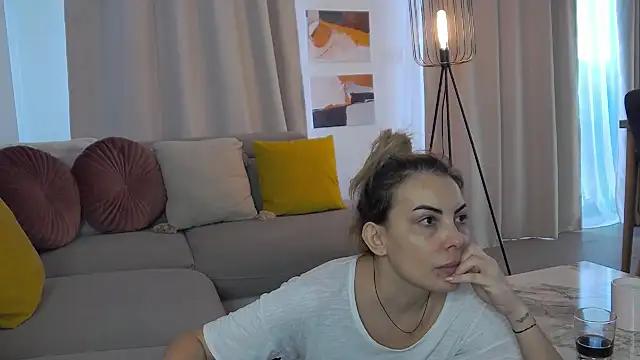 Eveline_rose from StripChat