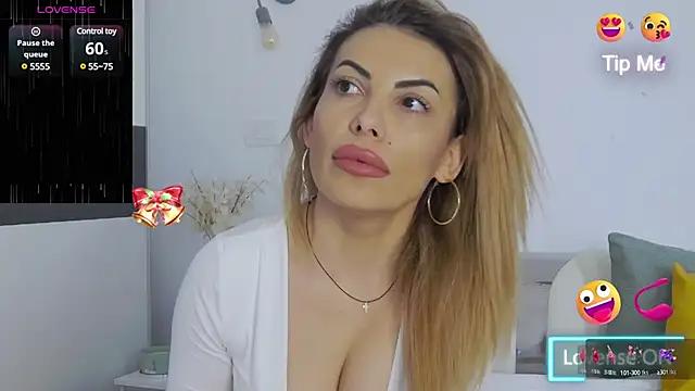 Eveline_rose from StripChat