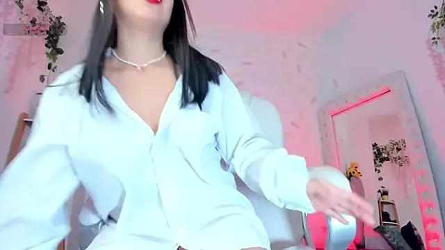 evelyn_evans_1 from StripChat