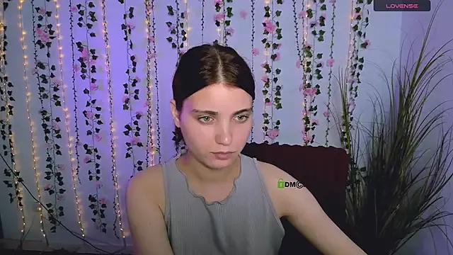 evelyn_muse from StripChat
