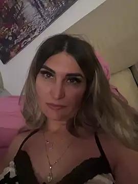 EvelynFrances from StripChat