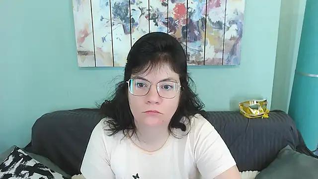 EverlyRays from StripChat