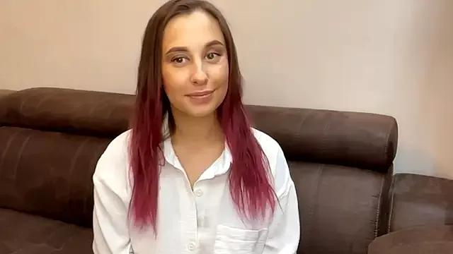 EveWontLeave from StripChat