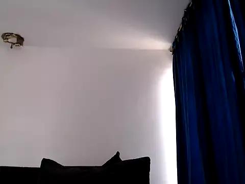 evilheart_69 from StripChat is Freechat