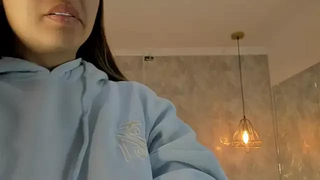 evolette_angels from StripChat is Freechat