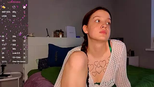 EvvaLove from StripChat