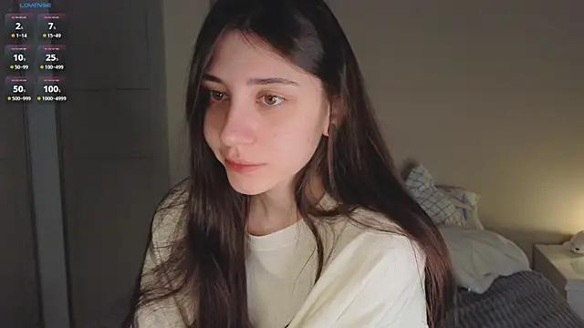 ewuw from StripChat