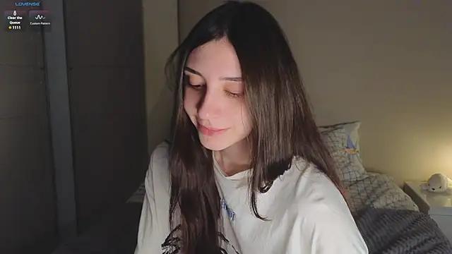 ewuw from StripChat