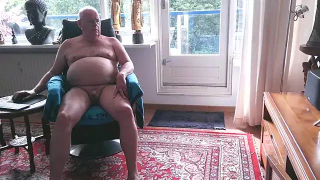 Exhib070 webcams show profile image 