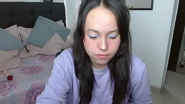 Eymmy_24 webcams show profile image 