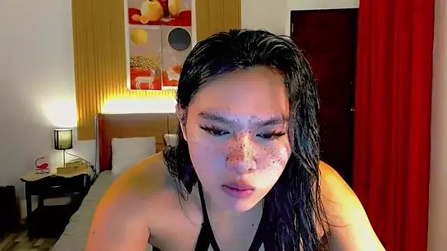 Explore our live girls sluts from our Custom and Multi clubs and checkout exclusive access to highly interactive content, such as shape, hair, titties, pussy type and many more.