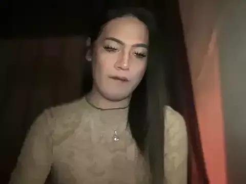 fallon_empress143 from StripChat
