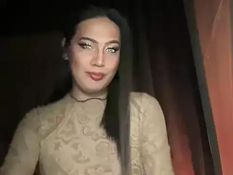 fallon_empress143 from StripChat