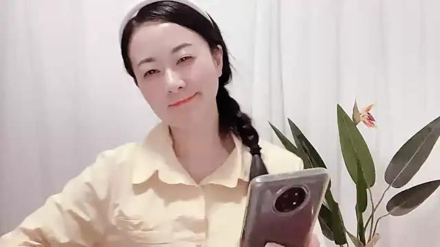 fanfan-FF from StripChat