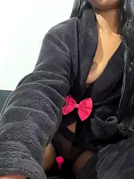 fannymendes from StripChat