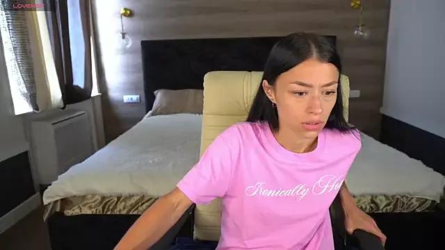 FataleNellie from StripChat