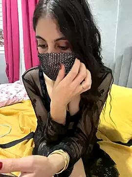 fatisexy from StripChat is Freechat