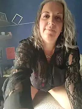 Feelineducentre from StripChat