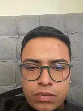 Felipelatinboy from StripChat is Freechat