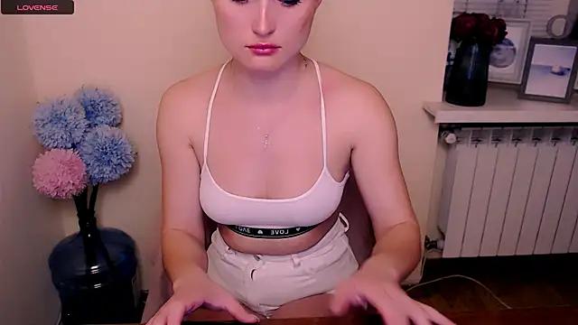 Felliciya from StripChat