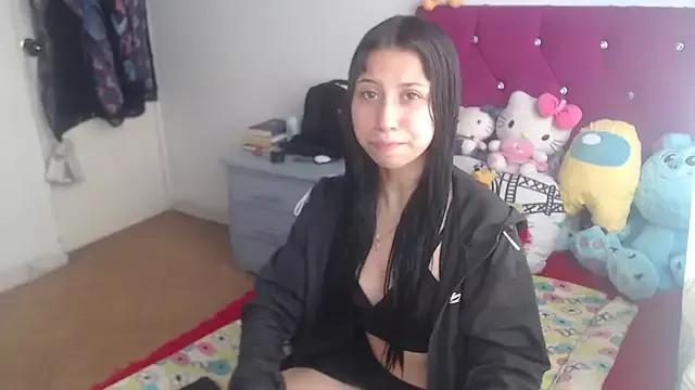 Fenixxx_1604 webcams show profile image 