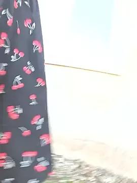 Finallytty_womandportypat from StripChat is Freechat