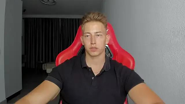 find0m_master from StripChat is Freechat