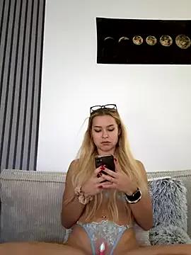FitAlyssa from StripChat is Freechat