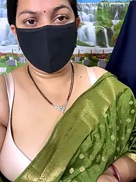 FlatVincy4 webcams show profile image 