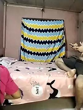 Flirtandfuck0 from StripChat is Freechat