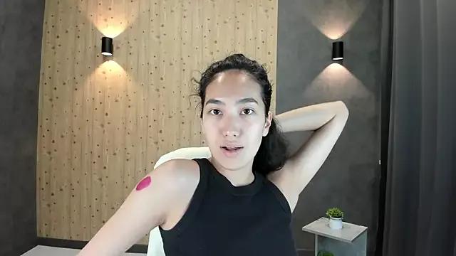 Explore our live girls sluts from our Custom and Multi clubs and checkout exclusive access to highly interactive content, such as shape, hair, titties, pussy type and many more.