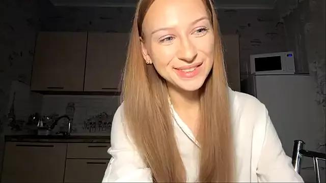 Explore our live girls sluts from our Custom and Multi clubs and checkout exclusive access to highly interactive content, such as shape, hair, titties, pussy type and many more.