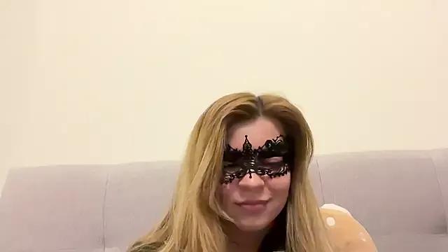 fluff_twinss from StripChat