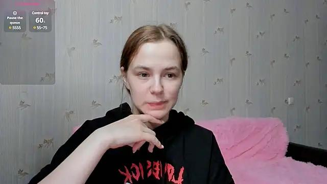 Explore our live girls sluts from our Custom and Multi clubs and checkout exclusive access to highly interactive content, such as shape, hair, titties, pussy type and many more.