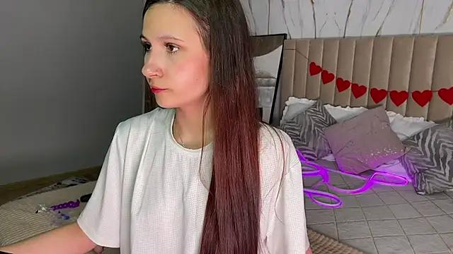 Explore our live girls sluts from our Custom and Multi clubs and checkout exclusive access to highly interactive content, such as shape, hair, titties, pussy type and many more.