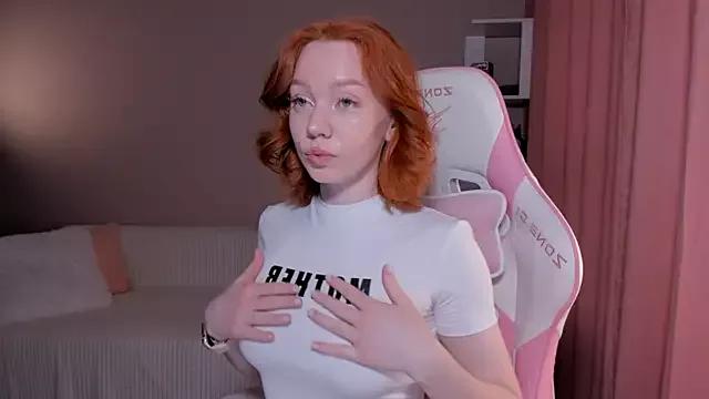 foxyMistrees from StripChat is Freechat