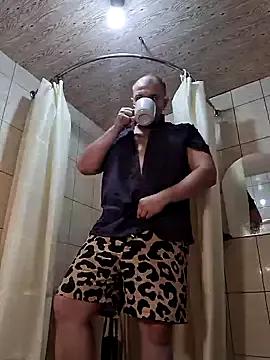 Foxyshaved from StripChat is Freechat
